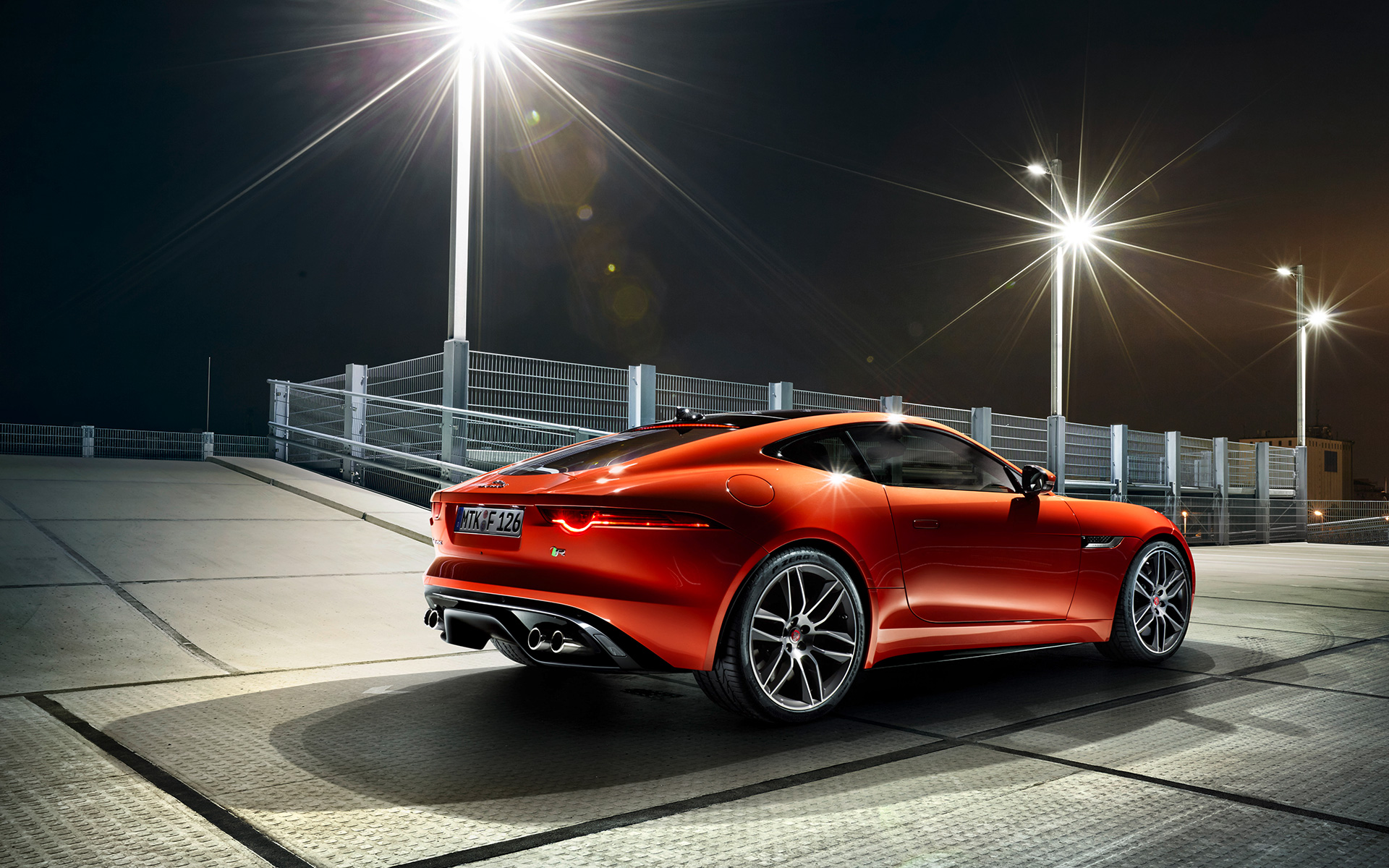 Jaguar F-TYPE R